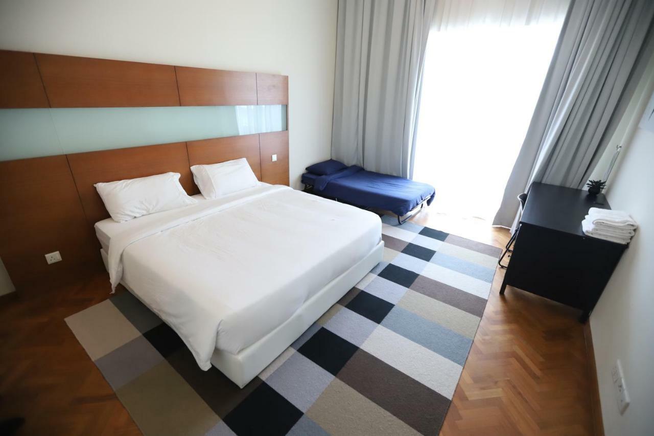 The Straits Quay Marina By Messina Clive Appartement George Town Buitenkant foto