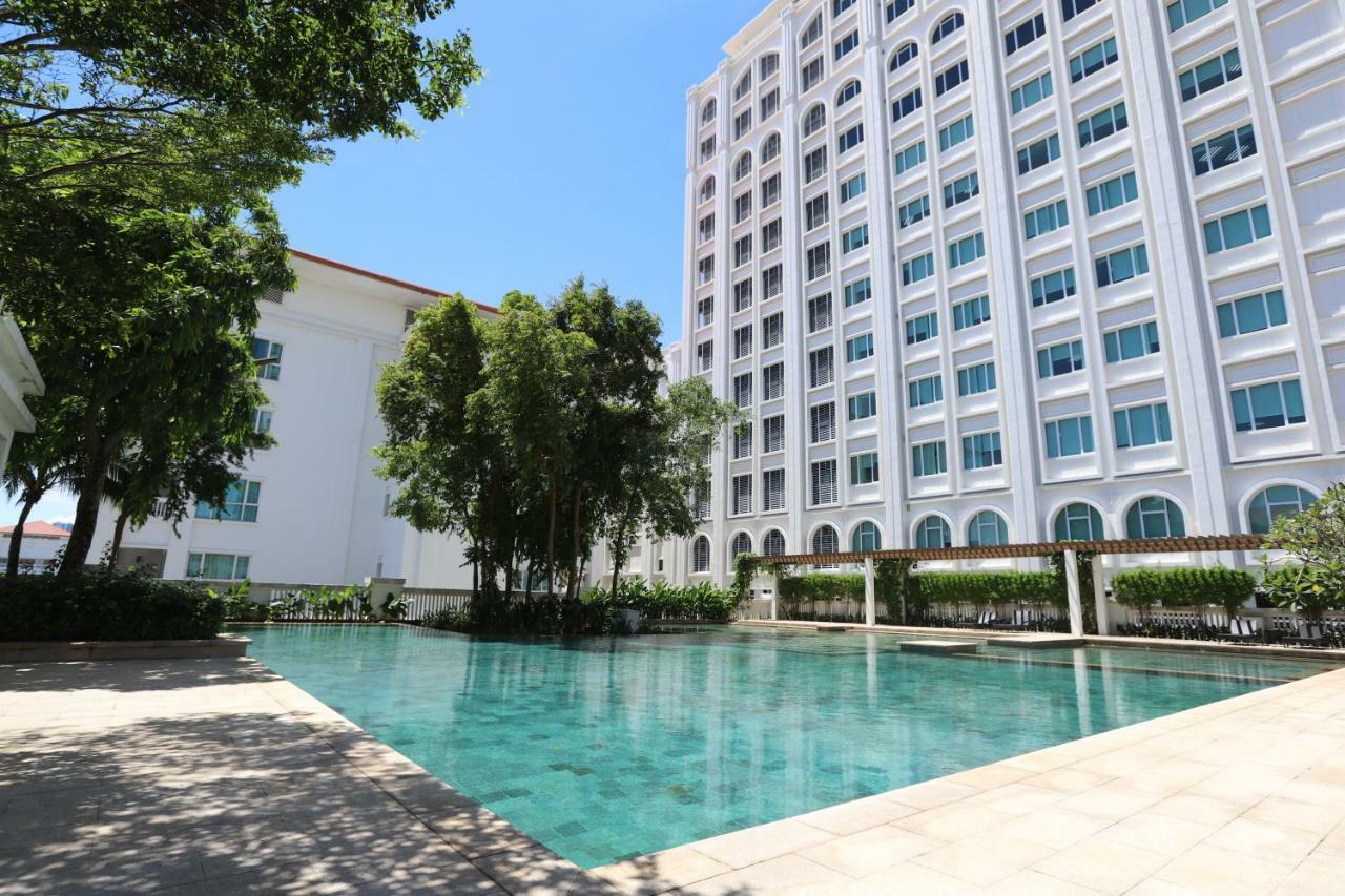 The Straits Quay Marina By Messina Clive Appartement George Town Buitenkant foto