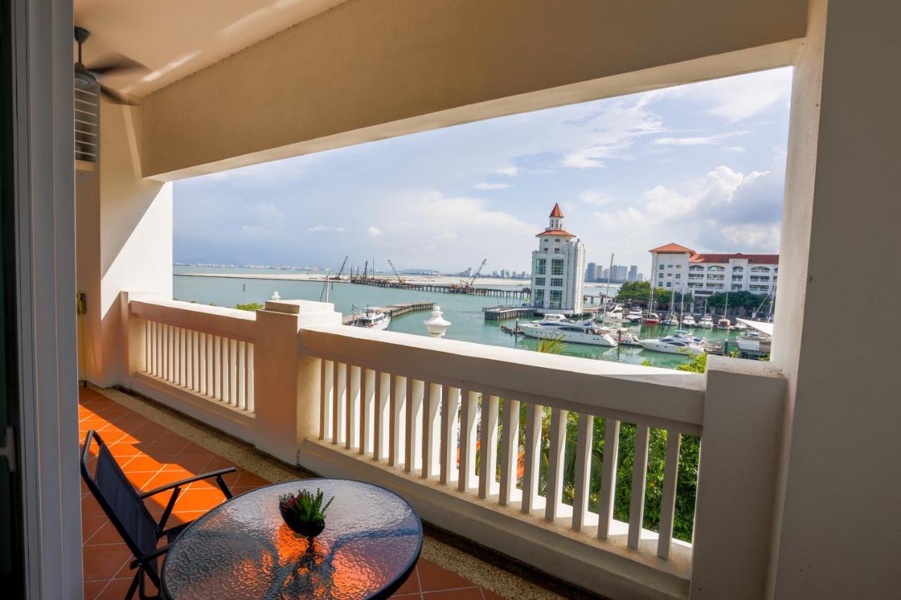 The Straits Quay Marina By Messina Clive Appartement George Town Buitenkant foto